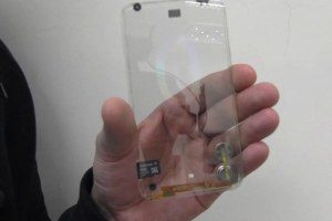 ¡Genial! Este es el primer teléfono transparente del mundo (FOTOS)