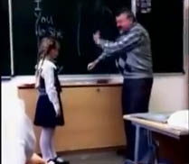 La venganza de una niña rusa ante ataque de su profesor (Video)