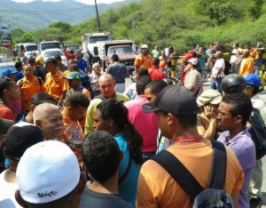 Trabajadores de Dianca marchan hasta Caracas para exigir contrato colectivo