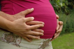 Alto nivel de vitamina D en el embarazo incrementa masa muscular de bebés