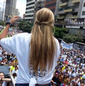 Lilian Tintori: Cada día el país está peor,  pero ánimo que viene una mejor Venezuela