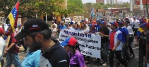PNB esperó a zulianos que marchaban por Ley de Amnistía en la Catedral (Fotos)