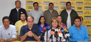 Rosa Scarano: Enzo está preso por ser líder de Carabobo