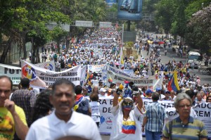 VIDEO: Obreros y estudiantes abarrotaron las calles de Caracas #1M