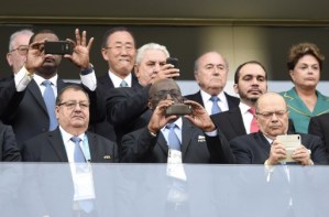 Francotirador casi dispara a “sospechoso” en inauguración del Mundial