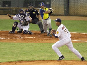 Liga venezolana de béisbol inicia con cambios en reglamento y en pruebas antidopaje