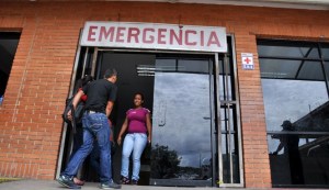 Roban a pacientes de ambulatorio en Pueblo Nuevo