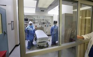 OMS eleva a más de ocho mil los infectados por el virus del ébola