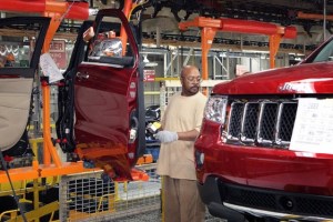 Fiat Chrysler retiró 1,4 millones de autos en EEUU por hackeo de un Jeep Cherokee