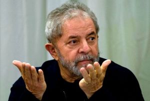 Odebrecht habría costeado al menos un viaje de Lula a Cuba según O Globo