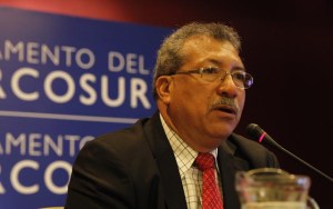 Parlasur respalda la legalidad de Gobiernos de Brasil, Venezuela y Ecuador