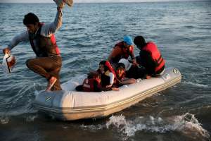 Casi 21 mil inmigrantes llegaron a Grecia por mar la semana pasada