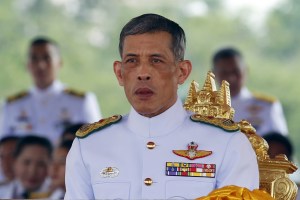 Rey de Tailandia obtiene visto bueno legislativo para cambiar la Constitución