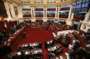Congreso Perú dice que Venezuela sufre “golpe de Estado inaceptable”