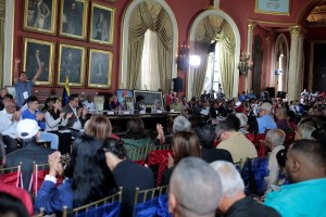 Extensión, destitución y juramentación: La primera sesión de la Constituyente cubana
