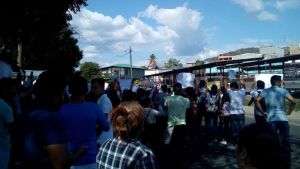 Nicaragua vive batalla campal en protesta contra reforma a pensiones