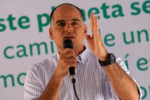 “Guerra entre mafias”: El tuit de Andrés Izarra que provocó ardor en las filas del régimen de Maduro