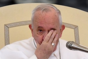 El Papa advierte a los jóvenes sobre internet, sexualidad y machismo