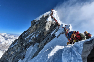 Si toses o estornudas en el Everest, tus gérmenes permanecerán durante siglos