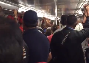 Retraso en el Metro de Caracas por ingreso de usuario a los rieles #23May (video)