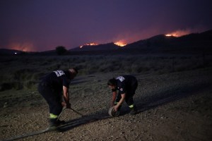 Nuevo incendio amenaza a la capital de Australia (Fotos)
