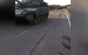 Las prácticas militares del chavismo arruinaron las carreteras en Aregue, estado Lara (Video)