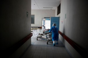 En la Maternidad del Sur en Valencia las pacientes deben comprar hasta las historias médicas