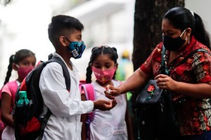 La pandemia tuvo un impacto “profundo” en niños y minorías