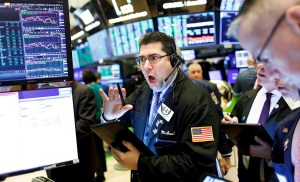 Wall Street abre en rojo y el Dow Jones baja 0,86 %