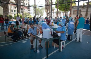 Al menos 2.000 personas estafadas con vacunas falsas en Venezuela