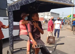 Los “ciclotaxis”, la nueva forma de trasladarse en Maracaibo ante la crisis de combustible