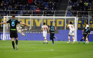 Jugadón de Alexis Sánchez eliminó a la Roma en el regreso de Mourinho a San Siro