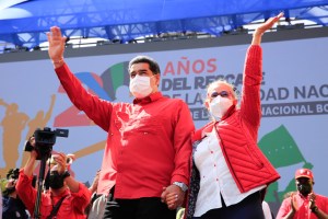Maduro, dándosela de gracioso, retó a “Er Conde” a un cara a cara en El Poliedro (Video)