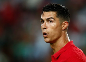 Malestar en Manchester United tras reunión que mantuvo el agente de Ronaldo con otro poderoso de la Premier League