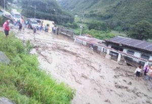 Fuertes lluvias limitan el paso de hortalizas desde Mérida hacia el centro del país