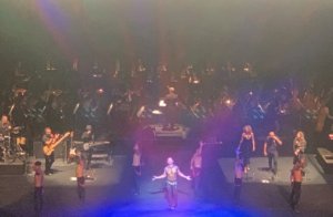 El mexicano Samo sufrió falla eléctrica en pleno concierto en el Teresa Carreño
