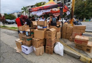 Merideños solidarios apoyan con donaciones a familias afectadas en Las Tejerías