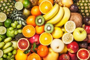 Cuáles son los beneficios de las frutas y por qué afirmar que engordan es un mito