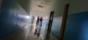 Se caen a pedazos paredes y techo del servicio de fisiatría del Hospital de Maturín