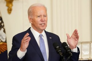 Biden llegó al Congreso con un mensaje de unidad y planes económicos para “los olvidados”