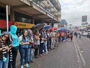 Maestros realizaron cadena humana en Táchira para avisar al chavismo que no tienen miedo