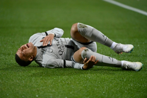 Mbappé estará tres semanas de baja por lesión y se pierde la ida de Champions contra el Bayern
