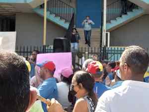 Asamblea de docentes en calles de Coro: Se reanudaron discusiones del contrato colectivo con ministra chavista de Educación