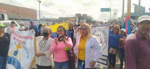 Enfermeras y jubiladas protestaron en Punto Fijo en el Día Internacional de la Mujer