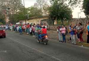 “Nos vamos para Caracas”: Docentes de Barinas realizaron un “potazo” para ir a protestar en la capital