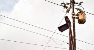 En Zulia las comunidades en Mara llevan más de ocho años sin servicio eléctrico