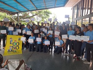 Cedice Libertad gradúa 40 estudiantes sanjuaneros de su Programa de Economía para Niños y Jóvenes