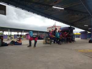 Paralizado transporte público desde terminal de Maracaibo por protesta de yukpas