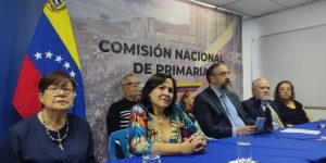 Comisión Nacional de Primaria estima superar 300 mil venezolanos validados para votar en el exterior el #22Oct