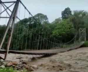 Incomunicadas unas 3 mil familias en Barinas luego que el río Calderas se llevara el puente Las Doradas